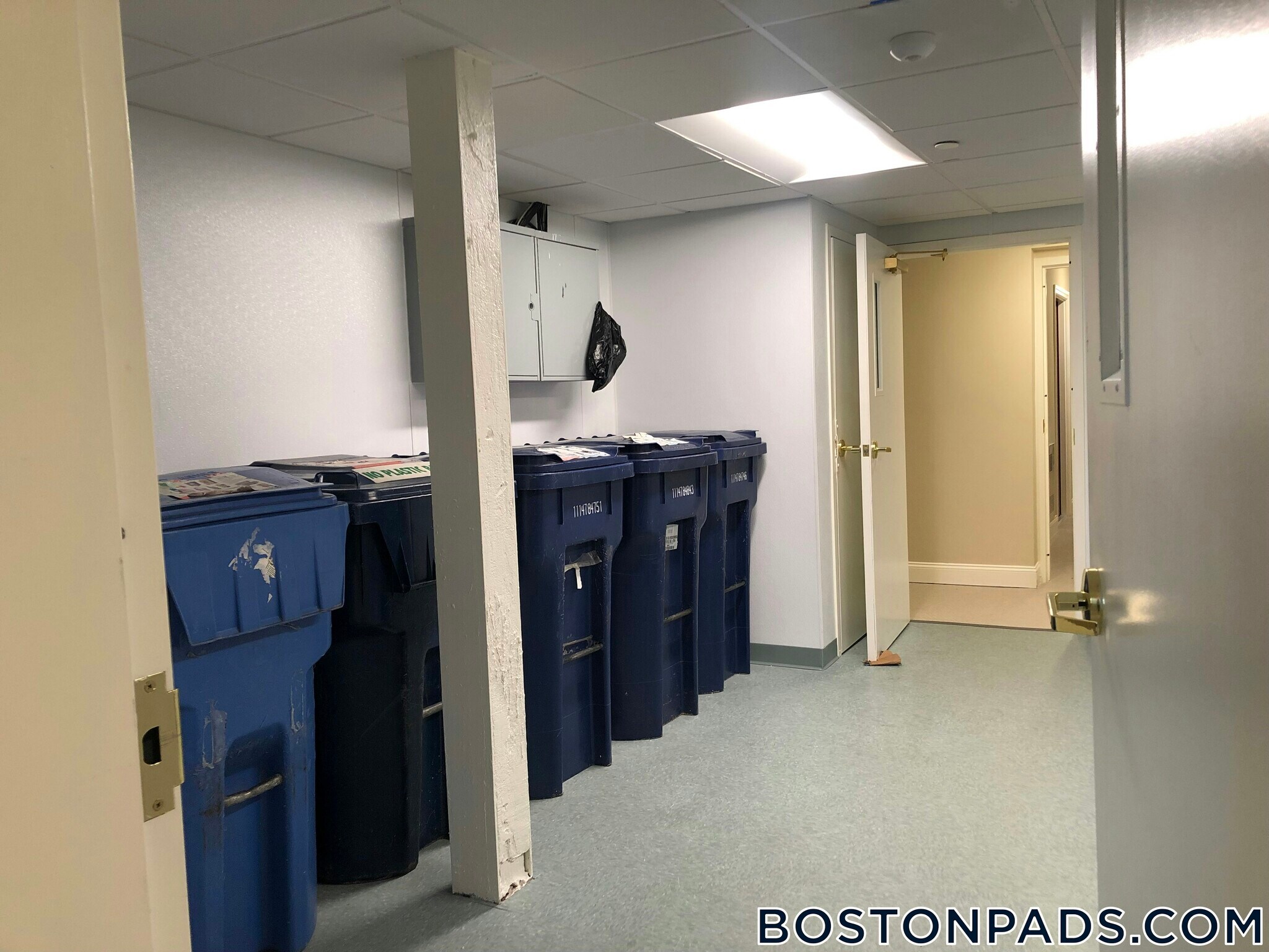 Building Photo - 22 Chauncy St