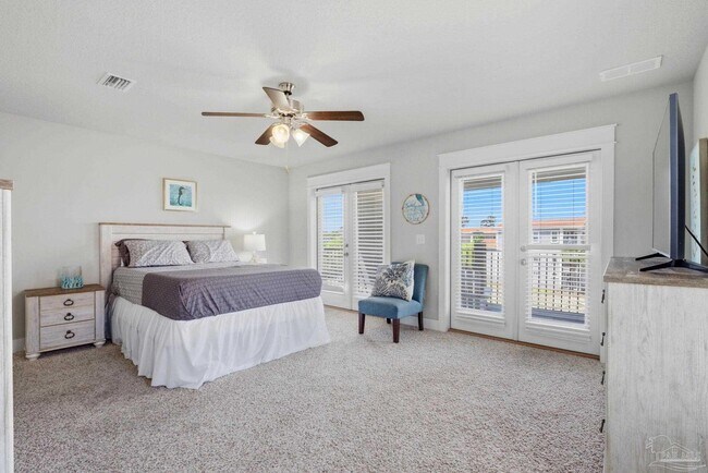 Building Photo - 7967 Double Gate Dr