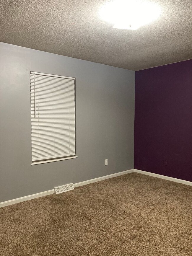 Building Photo - NEW YEAR & New and Improved Price