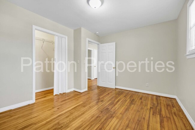 Building Photo - Rosewood Home