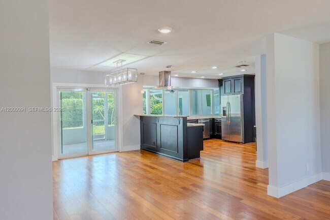 Building Photo - 5012 Grant St