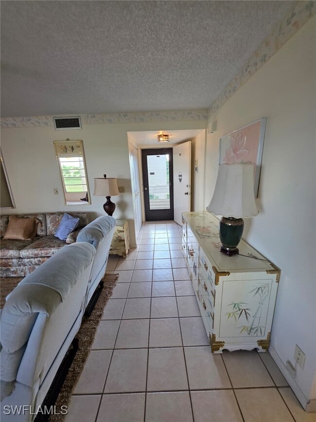 Building Photo - 3655 Boca Ciega Dr