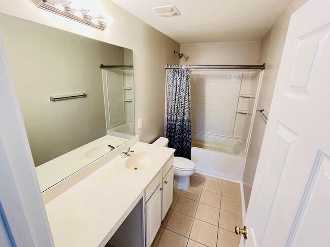 Building Photo - 4348 Karlbrook Ln