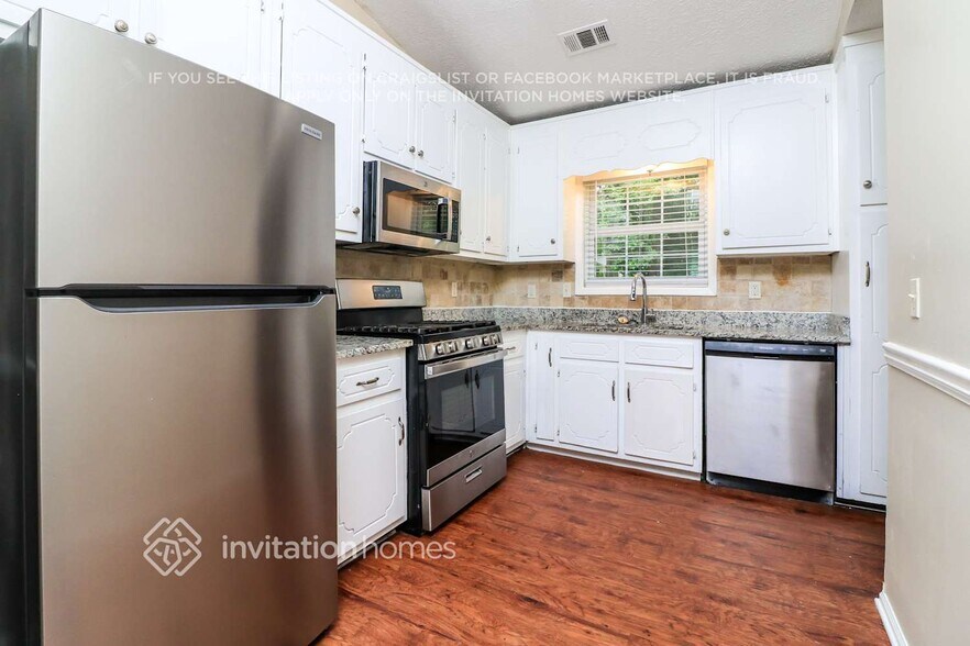 Building Photo - 3106 Palomino Dr
