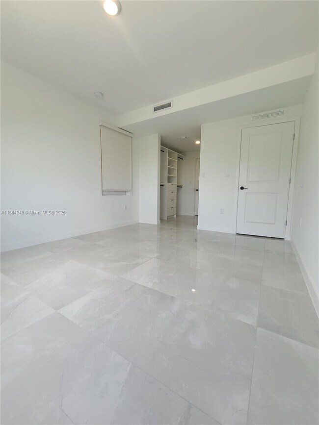 Building Photo - 14585 SW 262nd St