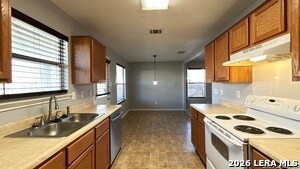 Building Photo - 9506 Mustang Farm