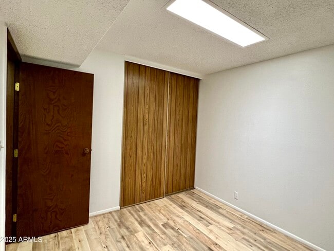 Building Photo - 6818 N 35th Ave