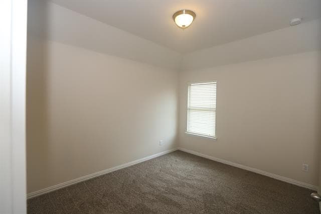 Building Photo - 2100 Jasmine Valley Drive