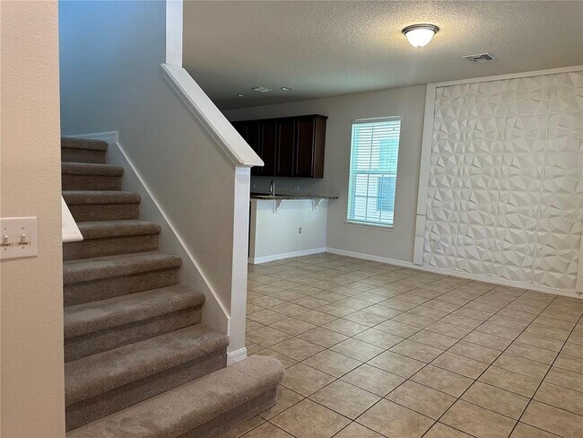 Building Photo - 10710 Reams Rd