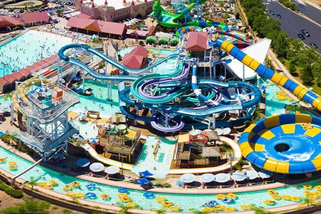 Building Photo - 13930 Heritage Club Dr