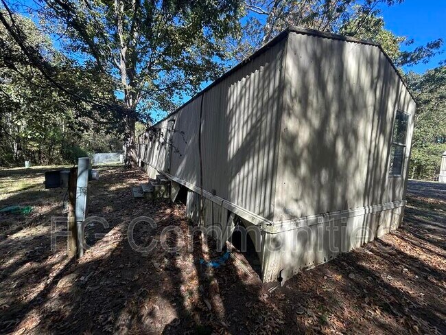 Primary Photo - 320 Coleman Rd