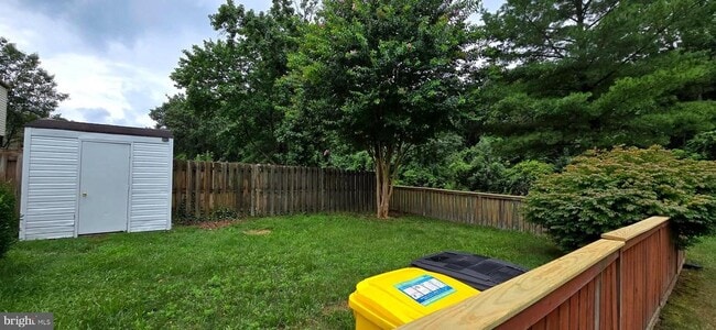 Building Photo - 3591 Laurel View Ct