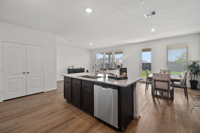 Building Photo - 25523 Cartington Ln