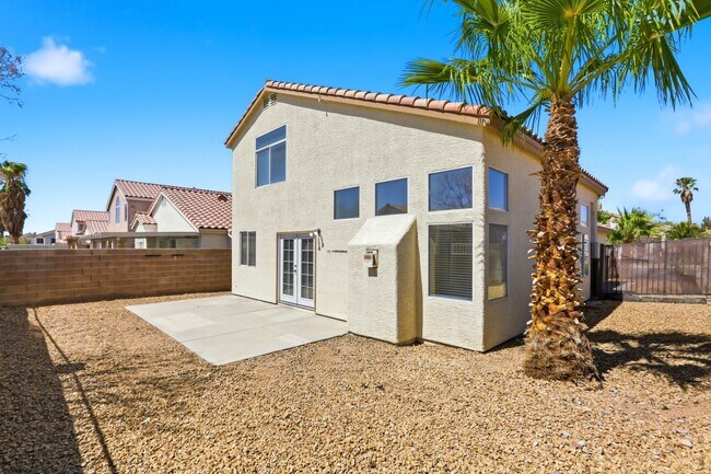 Building Photo - 4 bedroom with NO HOA! New Appliances & New Carpet!