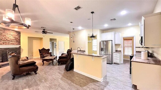 Building Photo - 3060 Rambler Ave