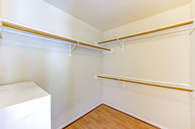 Building Photo - 19506 Lighthouse Scene Ln