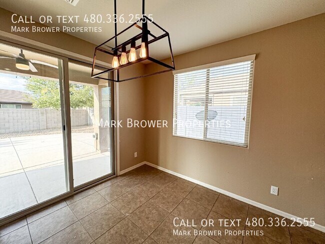 Building Photo - 1124 W Fir Tree Rd