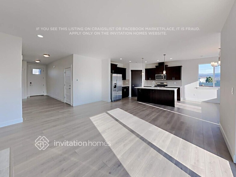 Building Photo - 508 Cope St SW