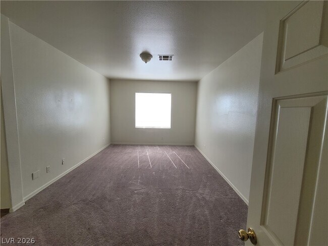 Building Photo - 7817 W Falcon Wing Ave