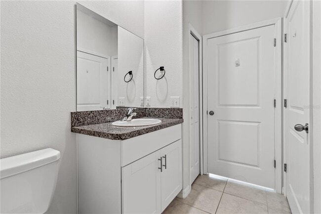 Building Photo - 13448 Crest Lake Dr
