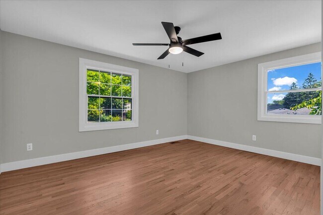 Building Photo - 3729 Boulder Dr