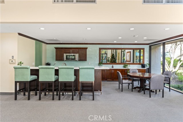 Building Photo - 576 N Bellflower Blvd