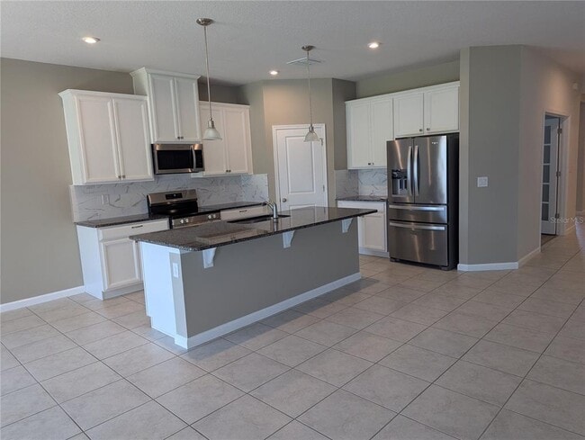 Building Photo - 334 Winter Bliss Ln