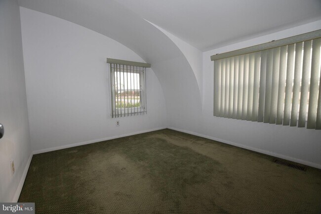 Building Photo - 50 Palatine Rd