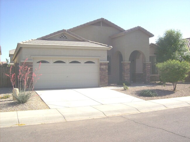 Building Photo - Rancho Bella Vista