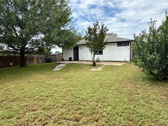 Building Photo - 15120 Arizona Oak Ln