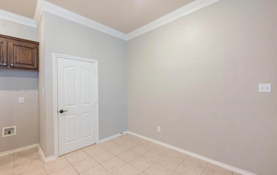 Building Photo - 1803 Clover Hill Rd
