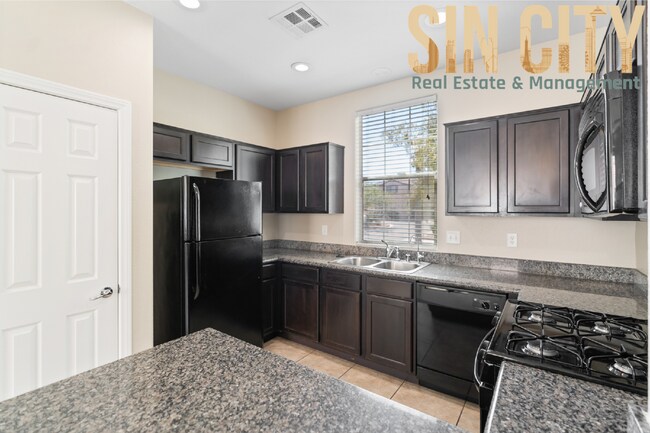 Building Photo - 5328 Brazelton St