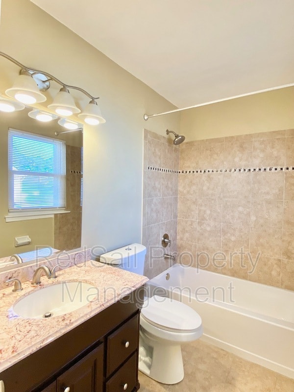 Building Photo - 3145 Reese Dr