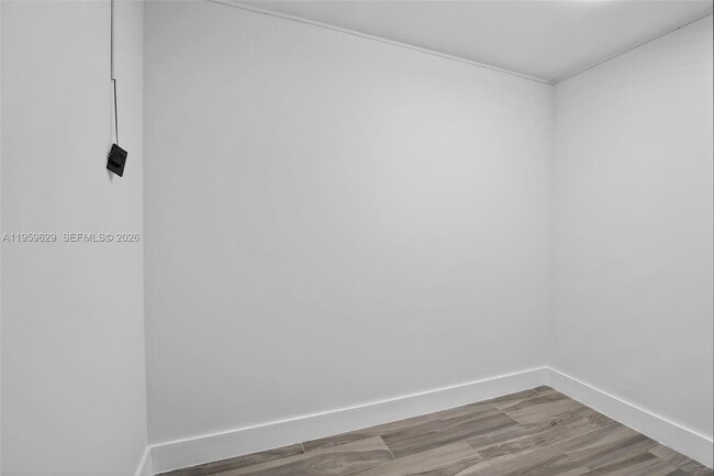 Building Photo - 4981 SW 122nd Terrace