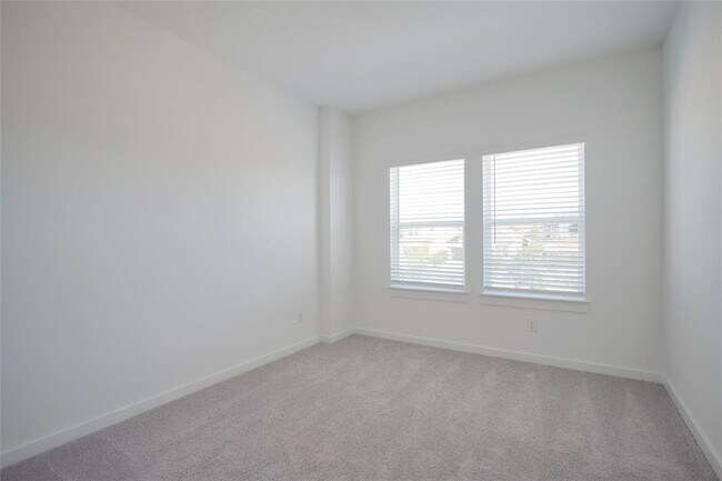Building Photo - 1250 Roger Hanks Pkwy