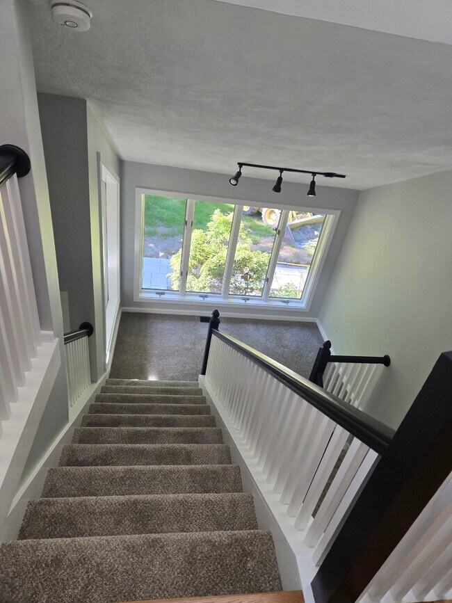 Building Photo - 50 Bare Hill Rd