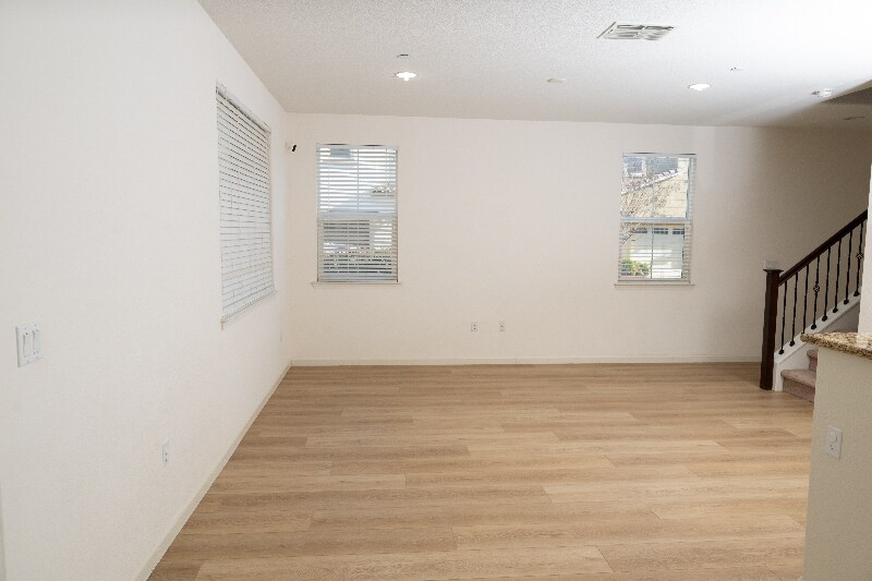 Building Photo - 859 Gary Lee King Common