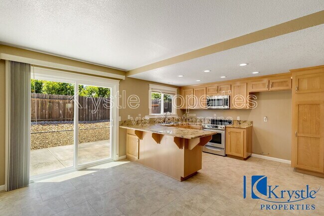 Building Photo - 225 Millbrook Way
