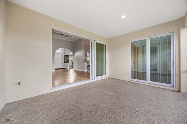 Building Photo - 9882 El Greco Cir