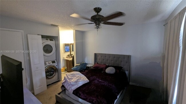 Building Photo - 6001 Shaker Wood Cir