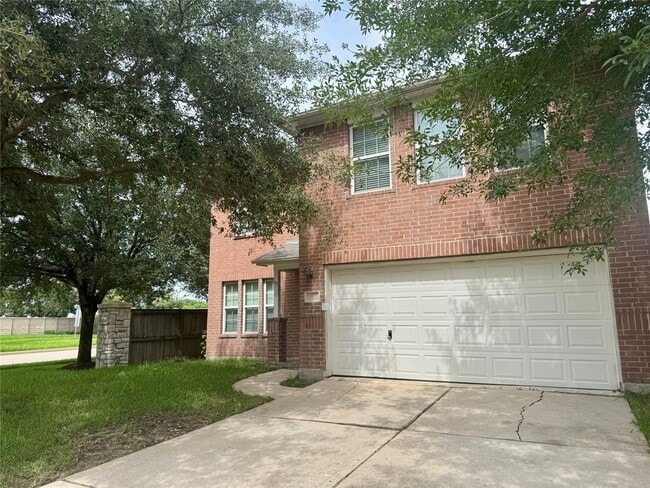 Building Photo - 8435 Resada Park Ln