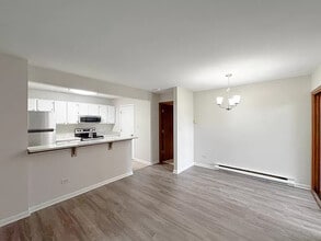 Building Photo - 4303 W Shamrock Ln