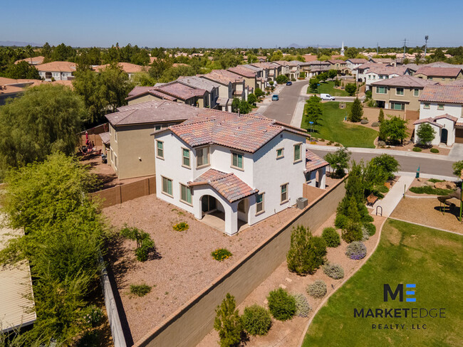 Building Photo - House in Gilbert! JOIN THE WAITLIST!