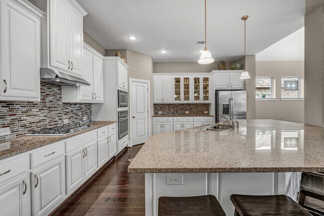Building Photo - 2603 Hailes Ct