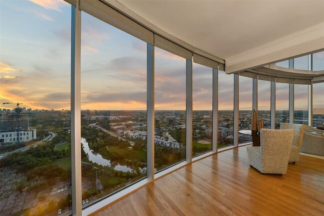 Building Photo - 3333 Allen Pkwy