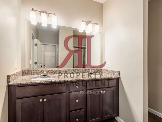 Building Photo - 719 Wintergreen Wy