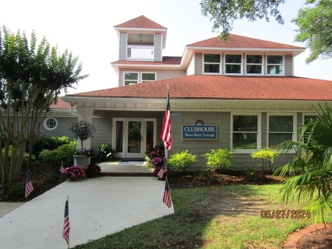 Building Photo - 4396 Baldwin Ave