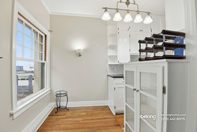 Building Photo - 2121 James M Wood Blvd