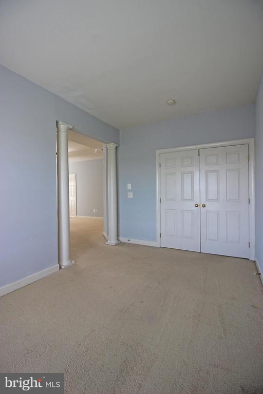 Building Photo - 22330 Dolomite Hills Dr