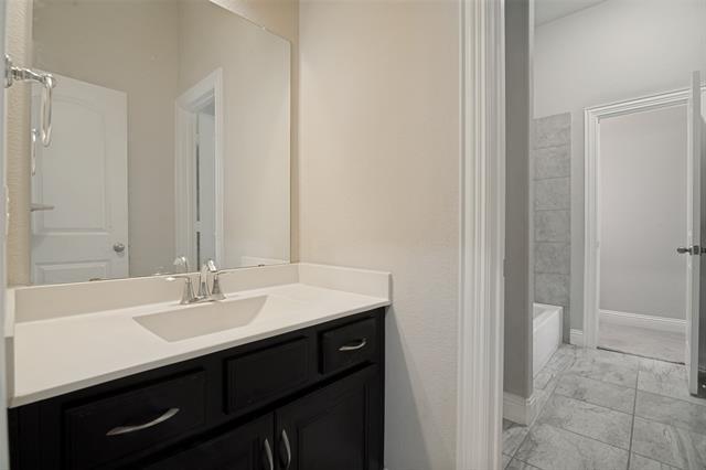 Building Photo - 2802 Merlot Cir